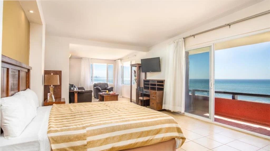 רוסריטו Puerto Nuevo Baja Hotel & Villas מראה חיצוני תמונה